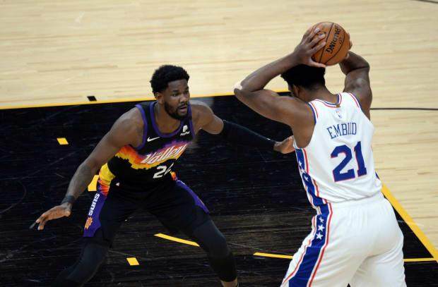 开云官网-恩比德惊天一投险些创造奇迹 76人输球依旧有收获